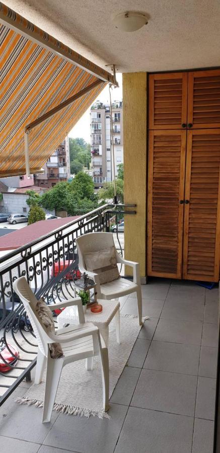 Apartman Anja Novi Sad Buitenkant foto